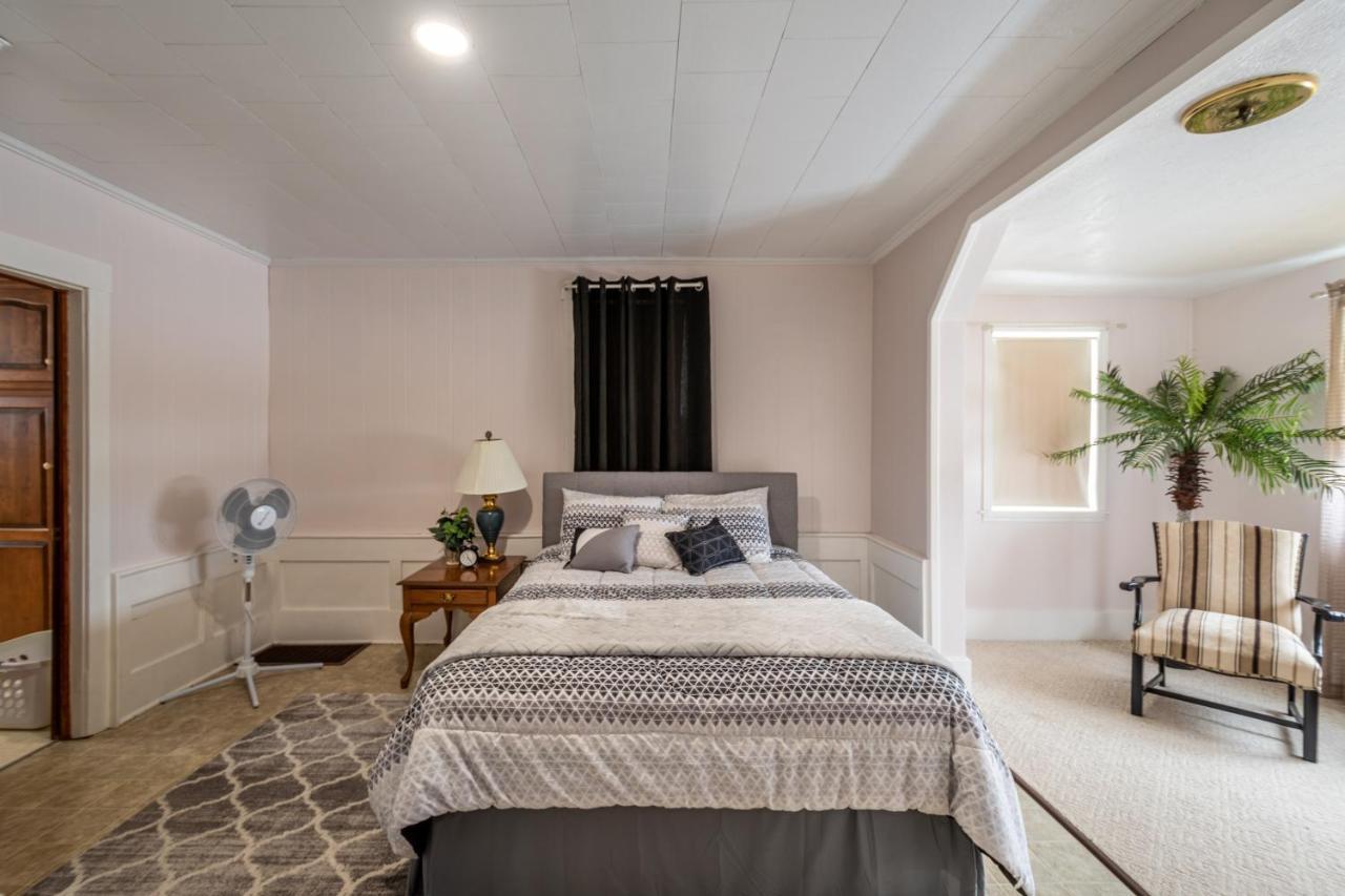 فيلا ميلزبورغفي Weaver Ridge Manor المظهر الخارجي الصورة